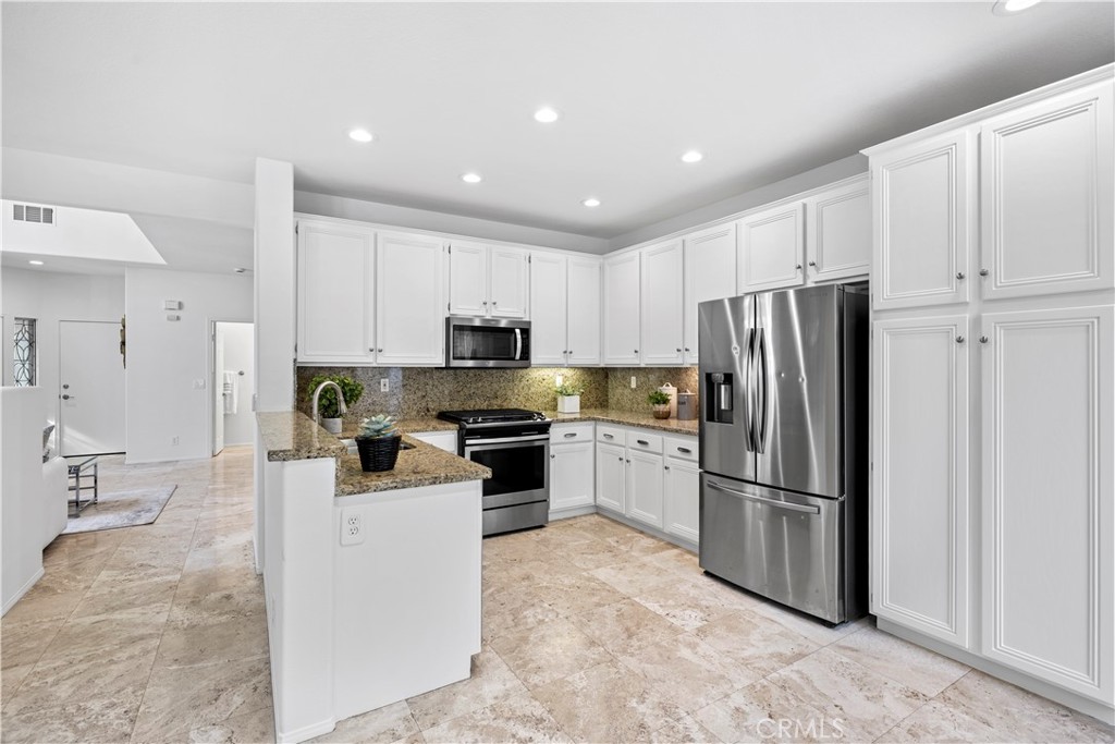 18665 Park Ridge Lane