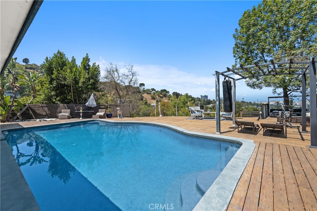 7241 Woodrow Wilson Drive