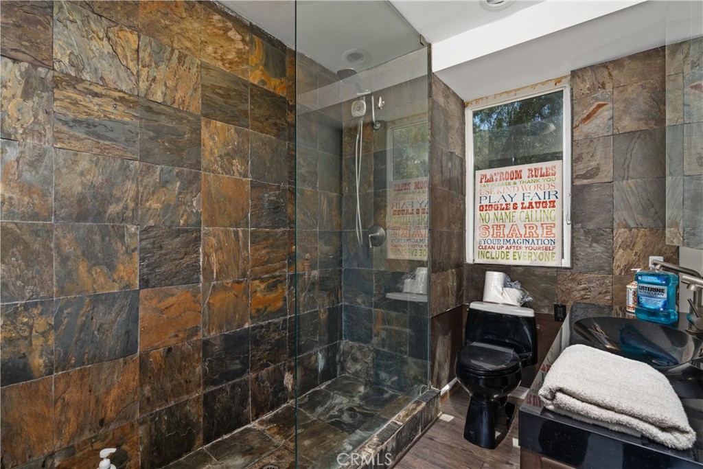 7241 Woodrow Wilson Drive