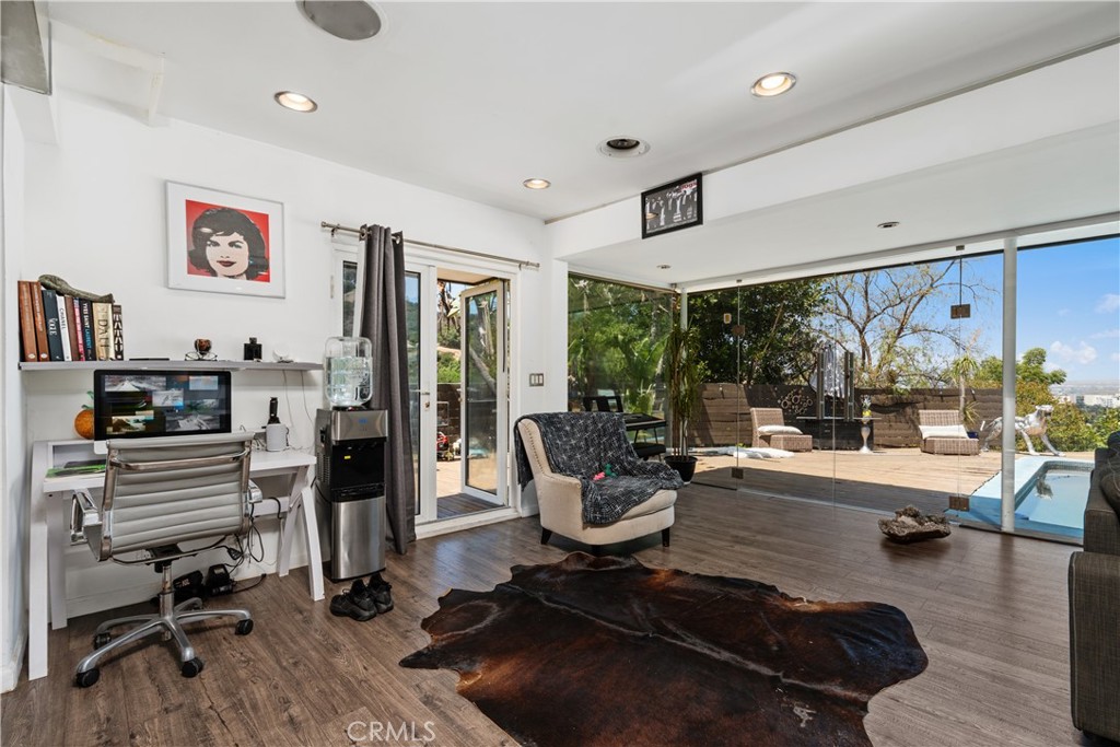 7241 Woodrow Wilson Drive