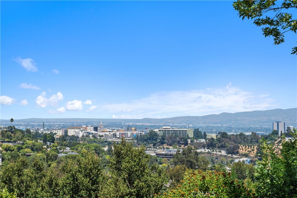 7241 Woodrow Wilson Drive