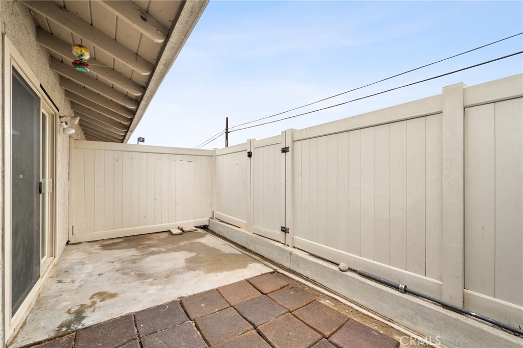 8038 Worthy Drive