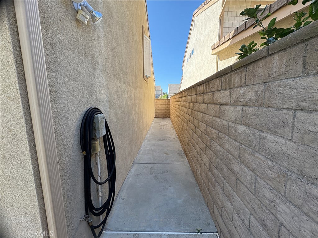 12 Longstreet