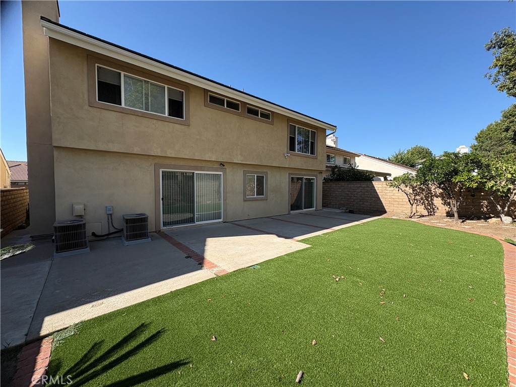 12 Longstreet