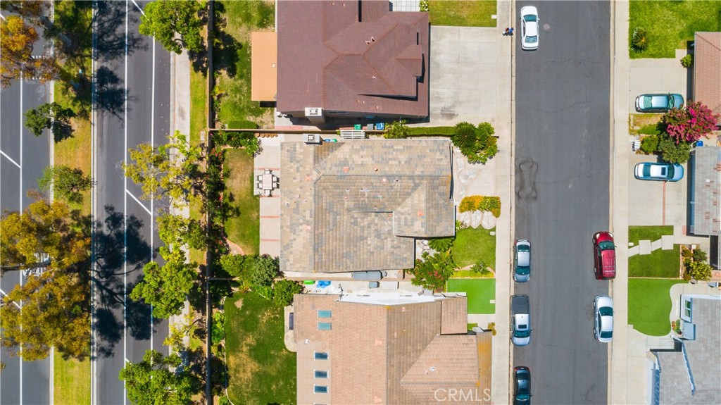 12 Longstreet