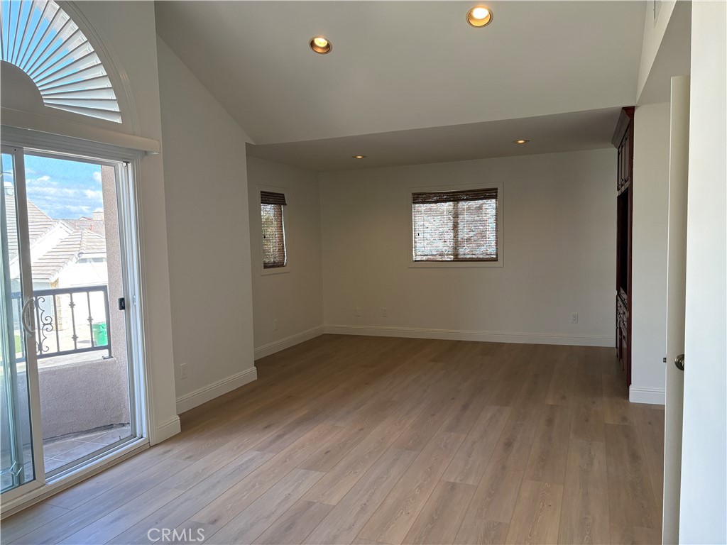 12 Longstreet