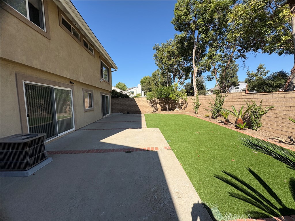 12 Longstreet