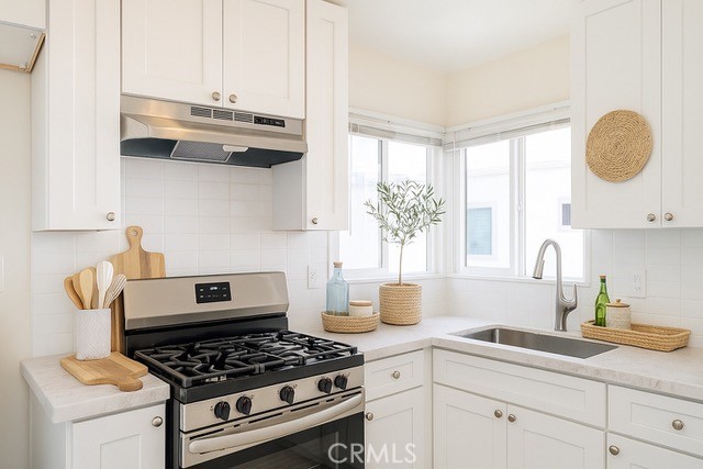 330 Avenida Cabrillo 1