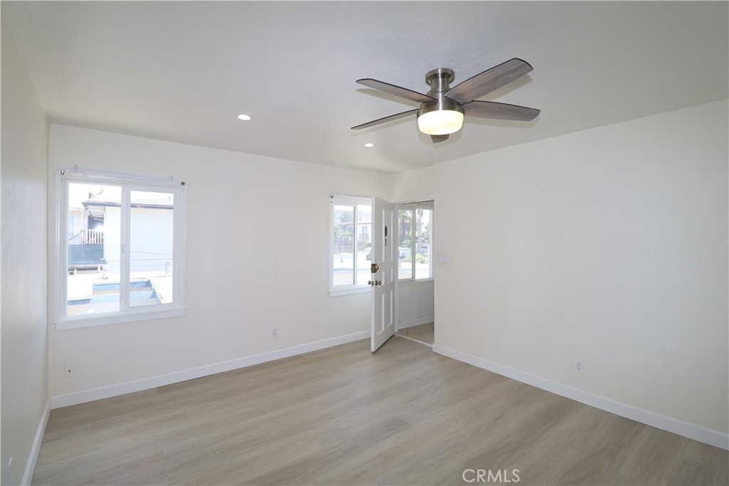 330 Avenida Cabrillo 1