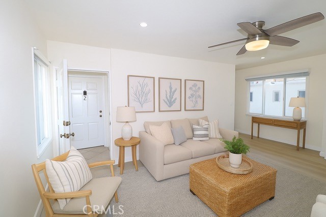 330 Avenida Cabrillo 1