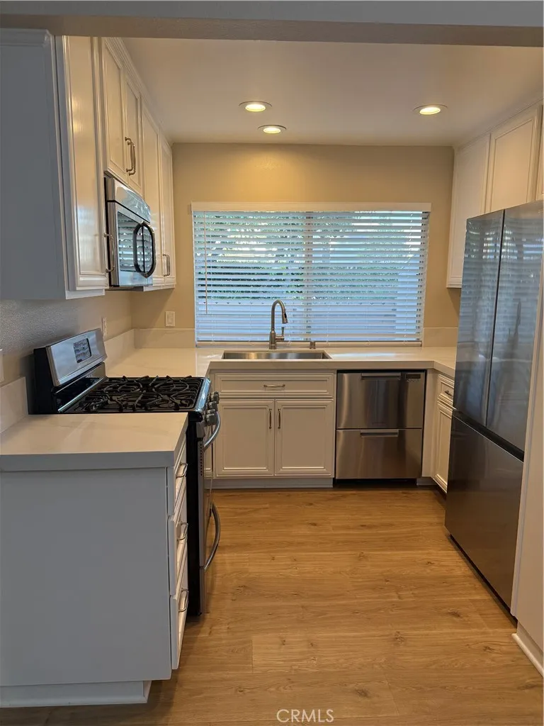 1715 N Gilbert Street Unit 10