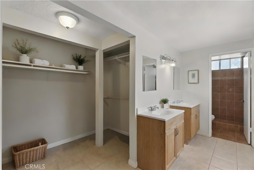 24446 Corta Cresta Drive