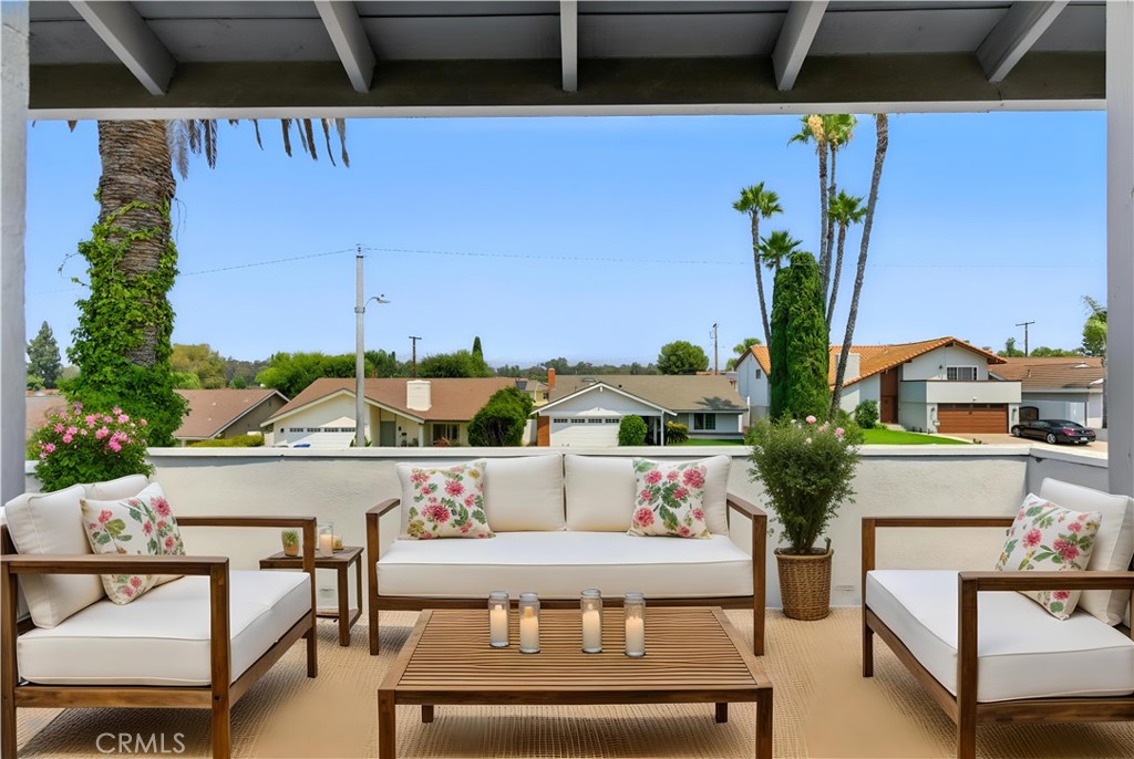 24446 Corta Cresta Drive