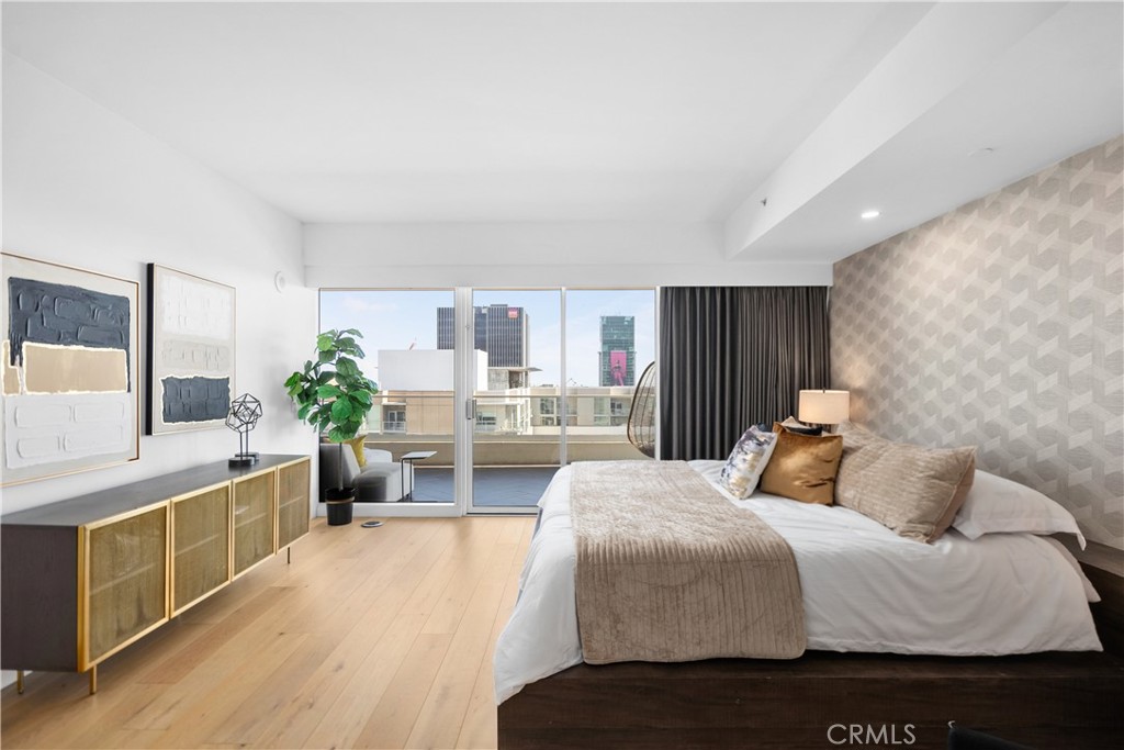 6250 Hollywood Boulevard 14F