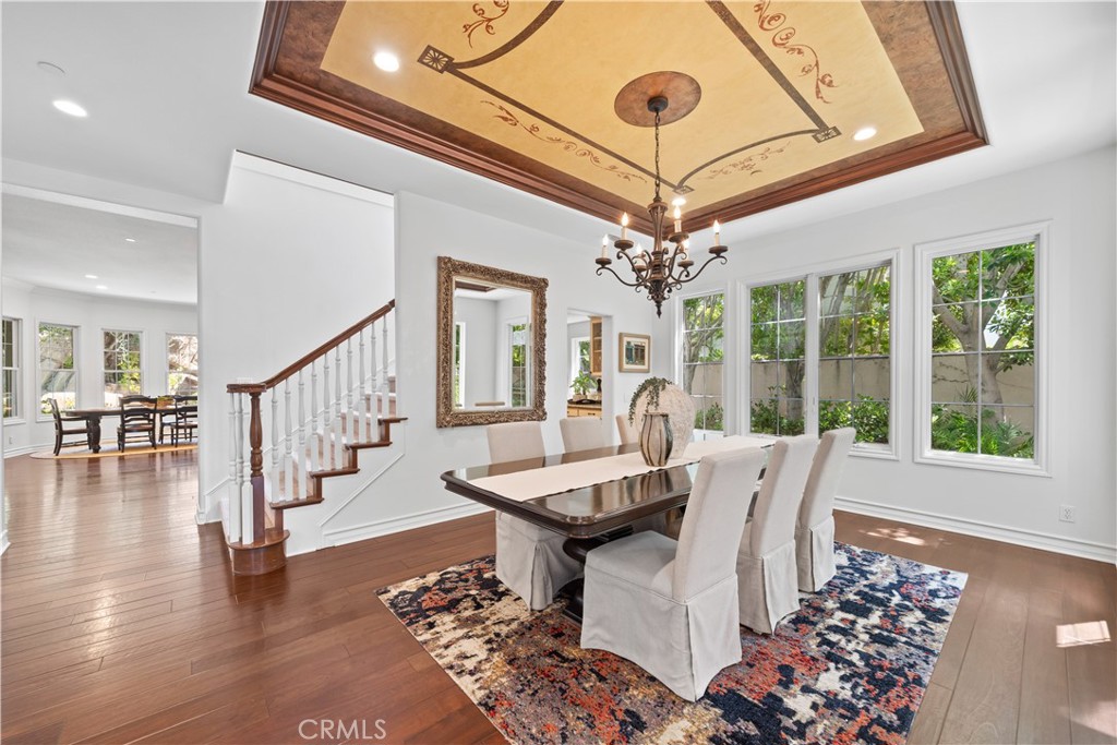 26012 Horseshoe Circle