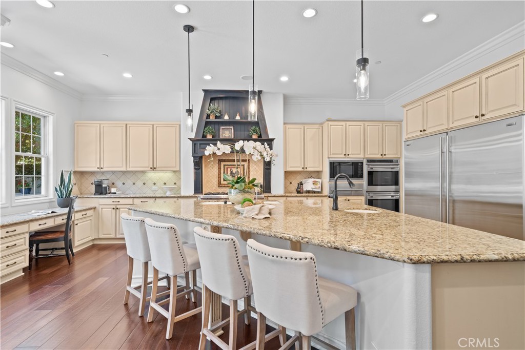 26012 Horseshoe Circle