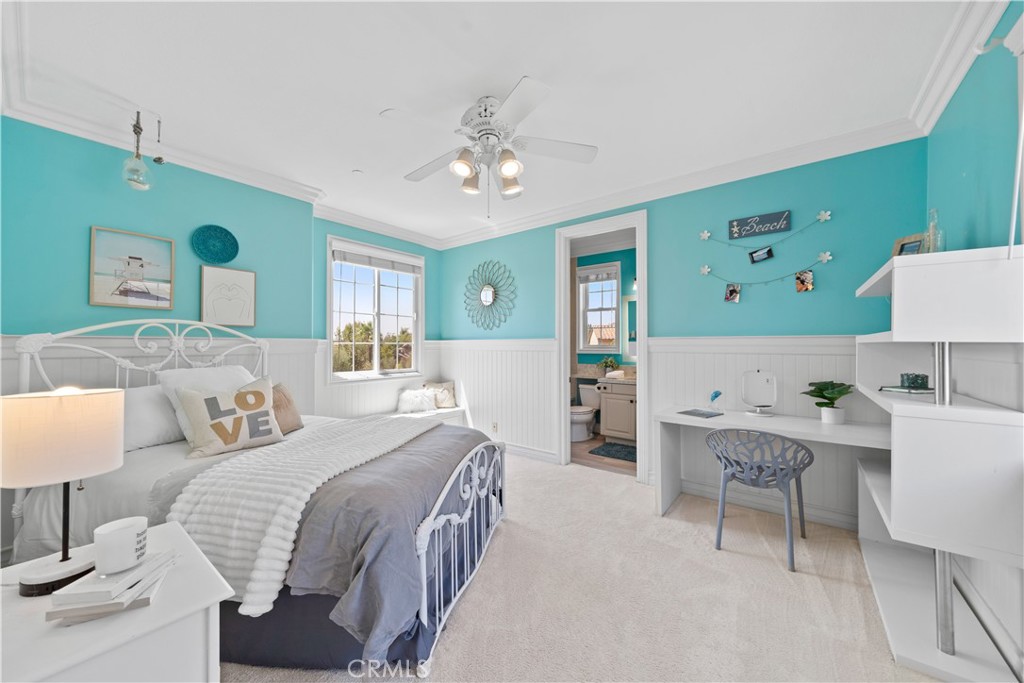 26012 Horseshoe Circle