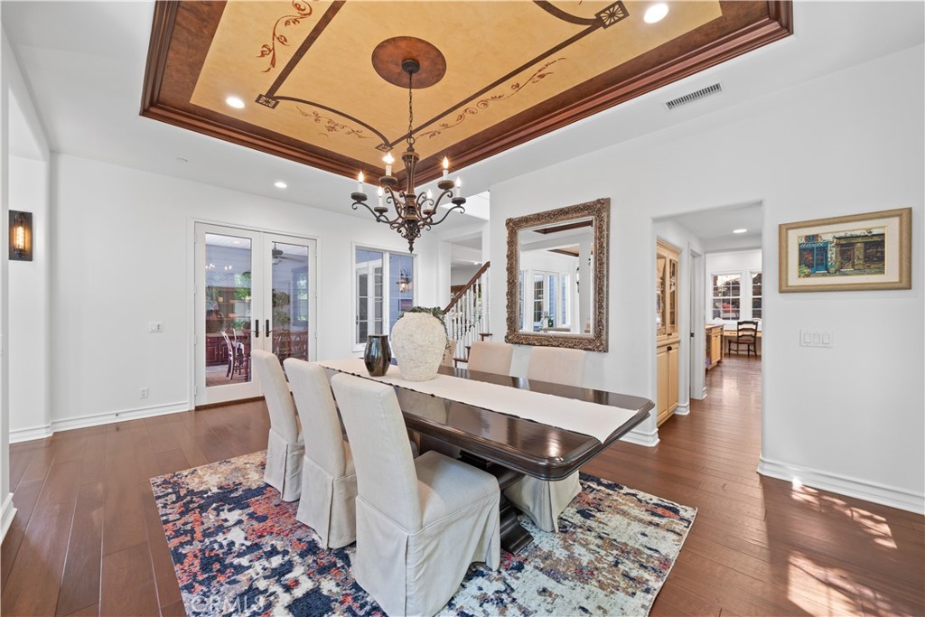 26012 Horseshoe Circle