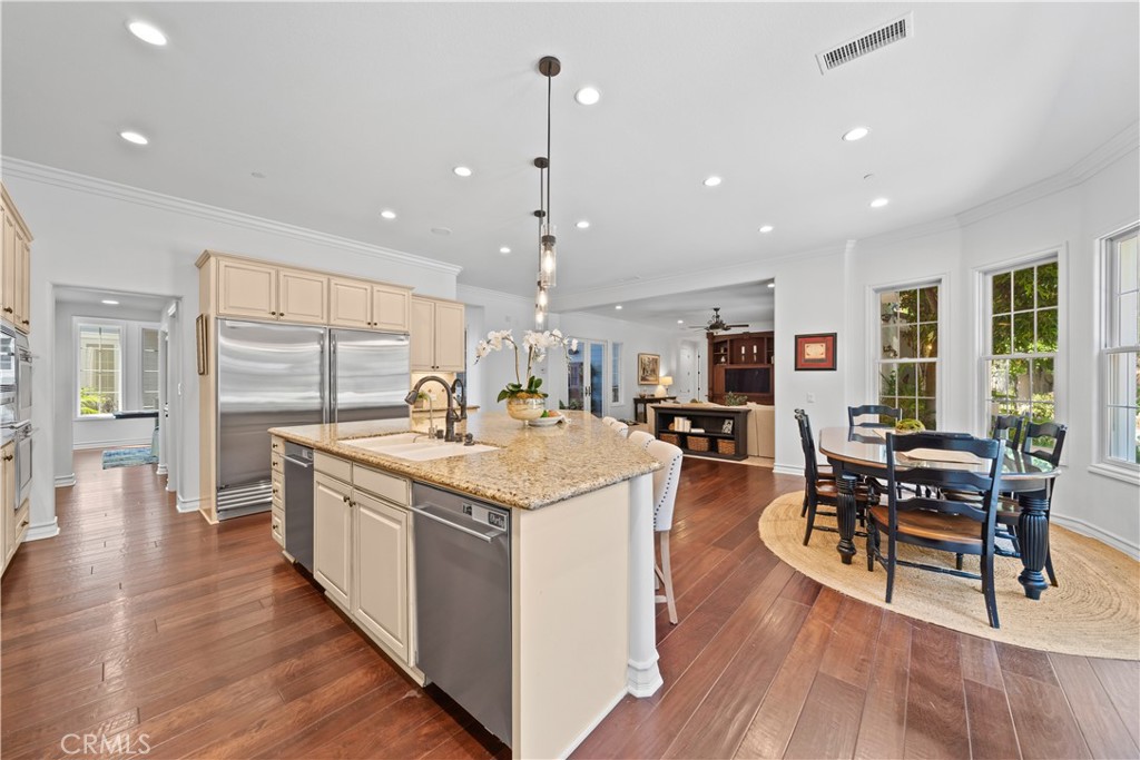 26012 Horseshoe Circle