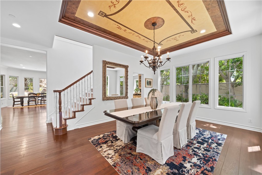 26012 Horseshoe Circle