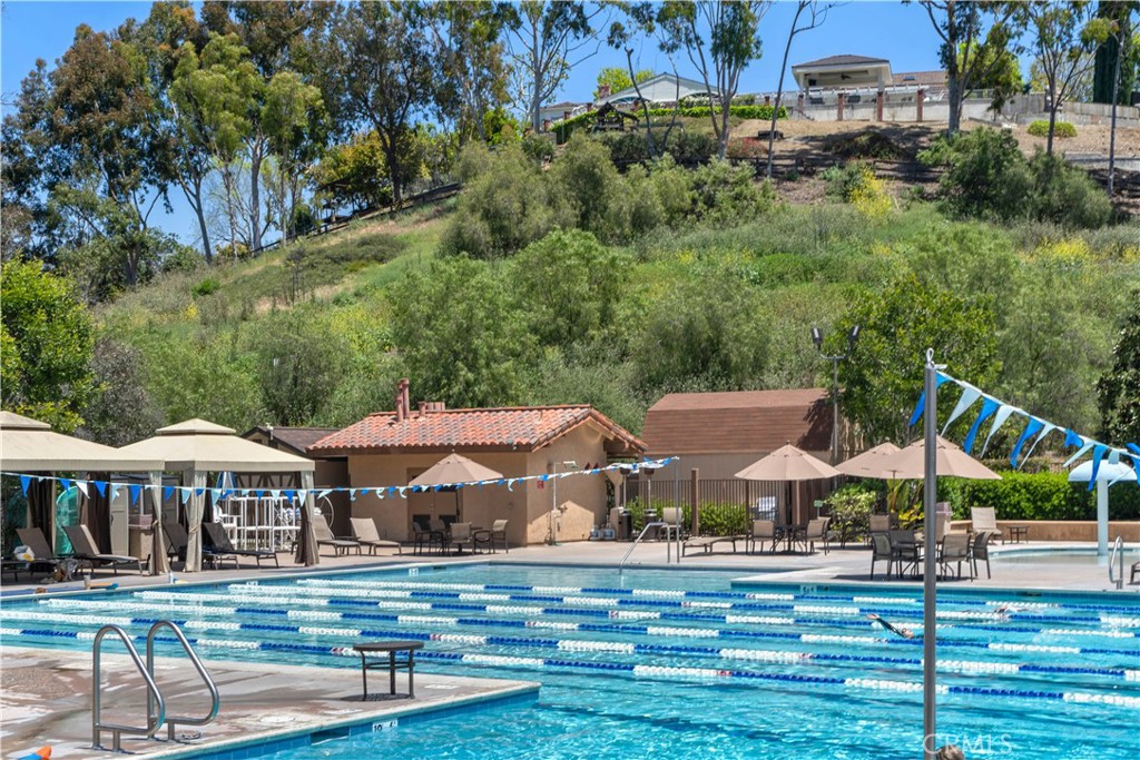 26012 Horseshoe Circle