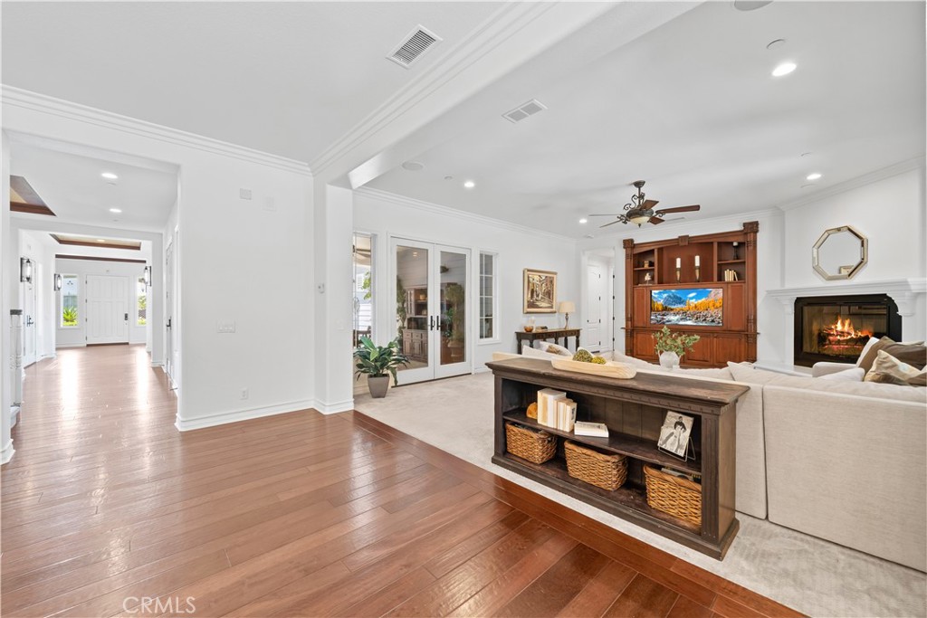 26012 Horseshoe Circle