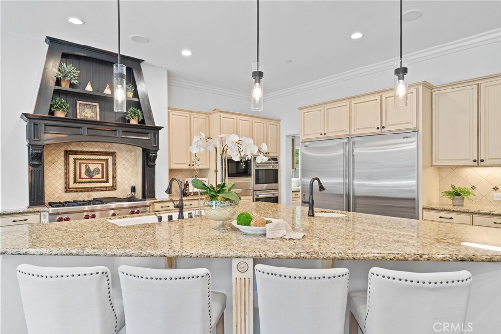 26012 Horseshoe Circle