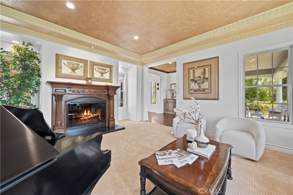 26012 Horseshoe Circle