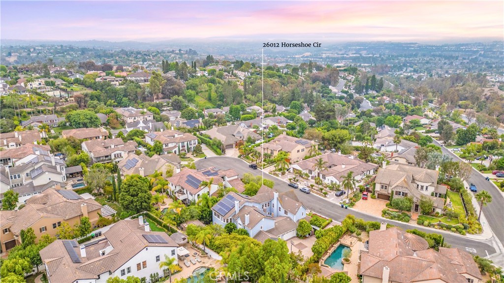 26012 Horseshoe Circle