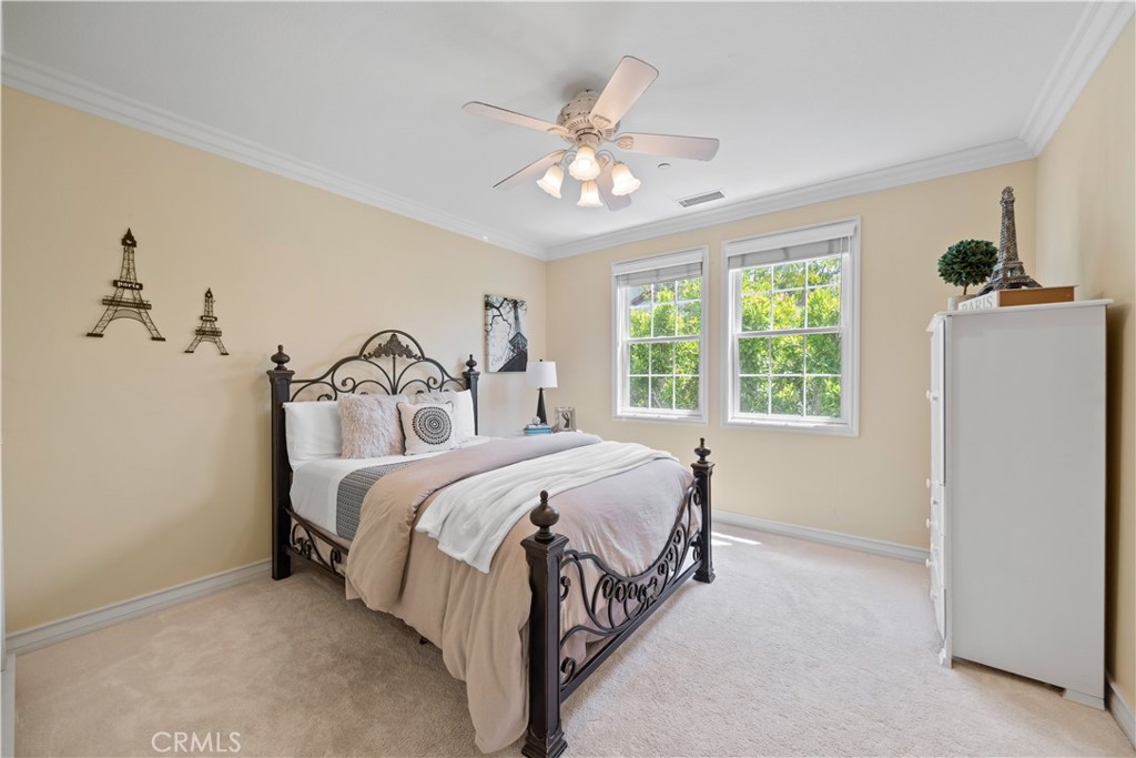 26012 Horseshoe Circle