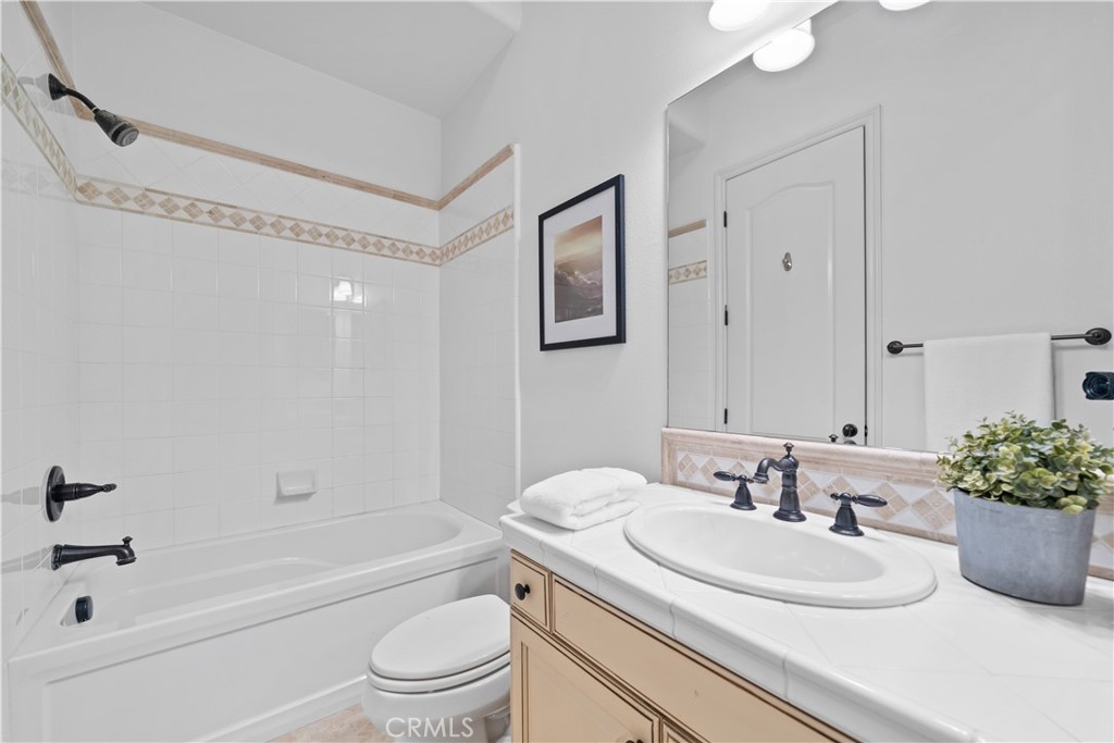 26012 Horseshoe Circle