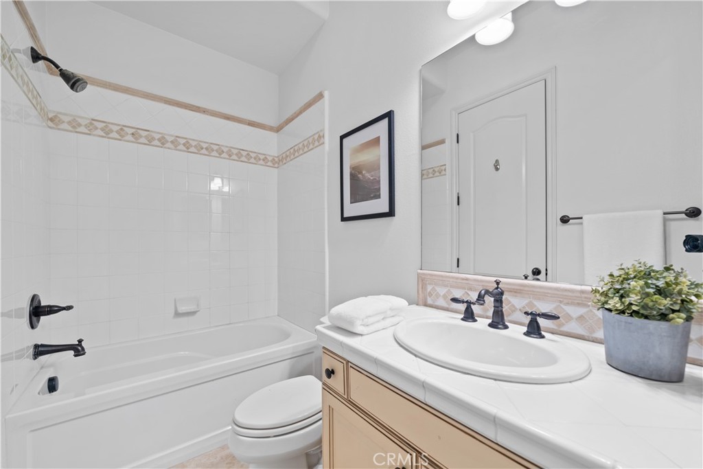 26012 Horseshoe Circle