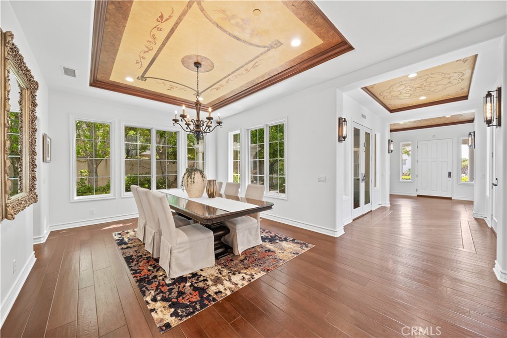 26012 Horseshoe Circle