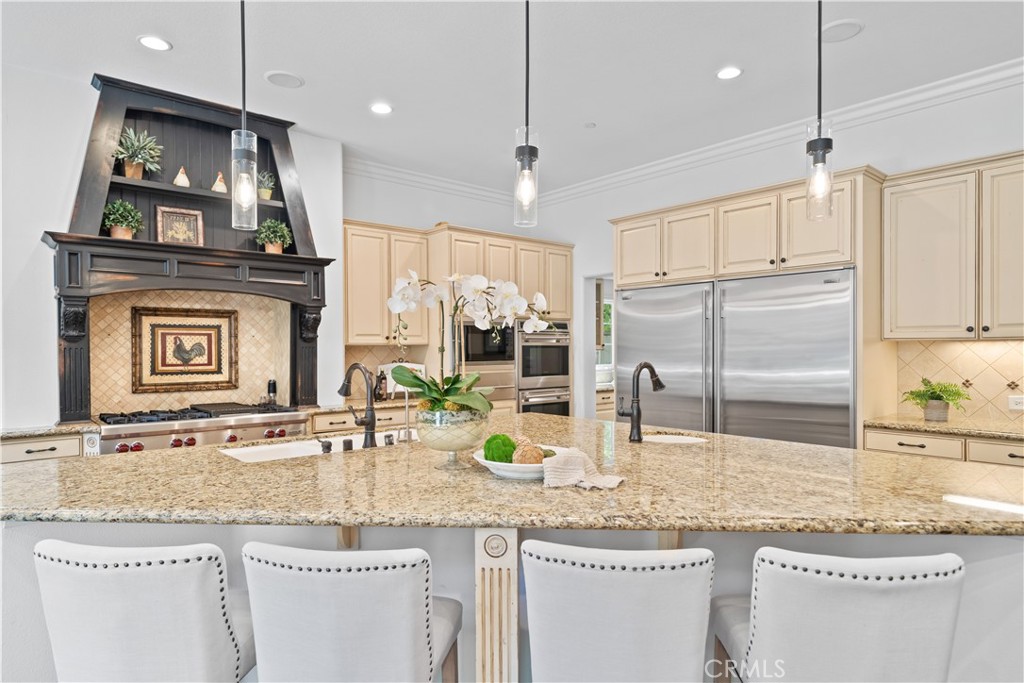 26012 Horseshoe Circle