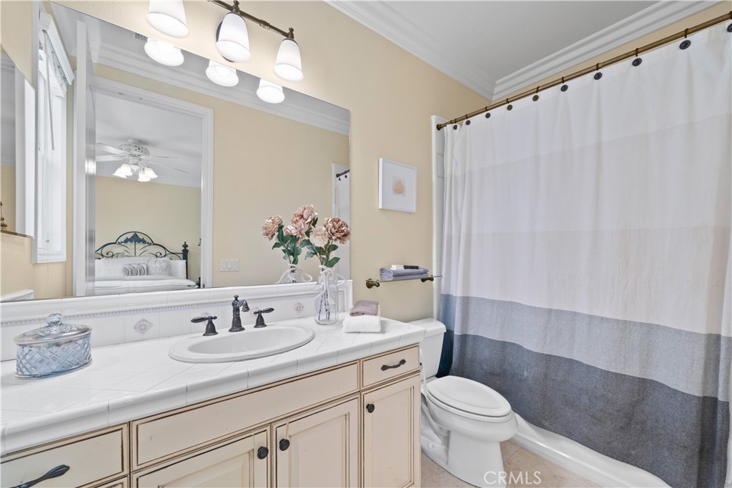 26012 Horseshoe Circle