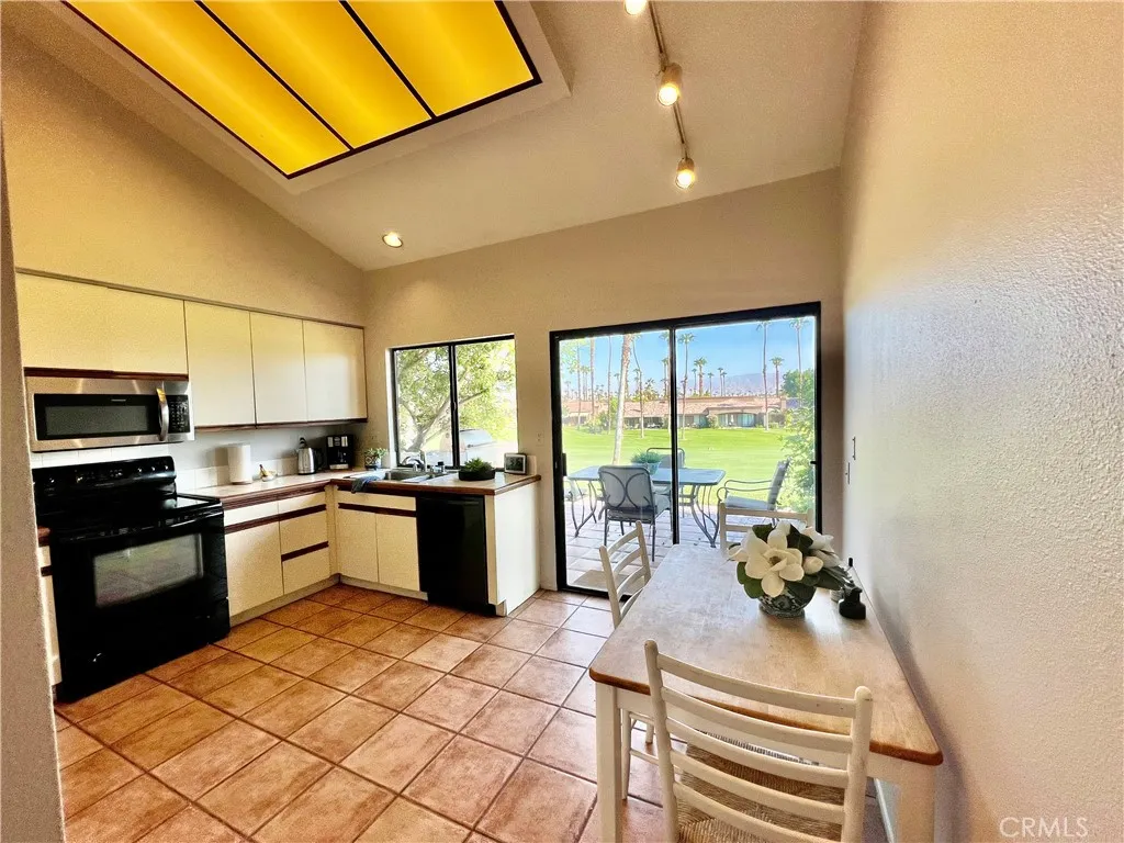 76386 Sweet Pea Way