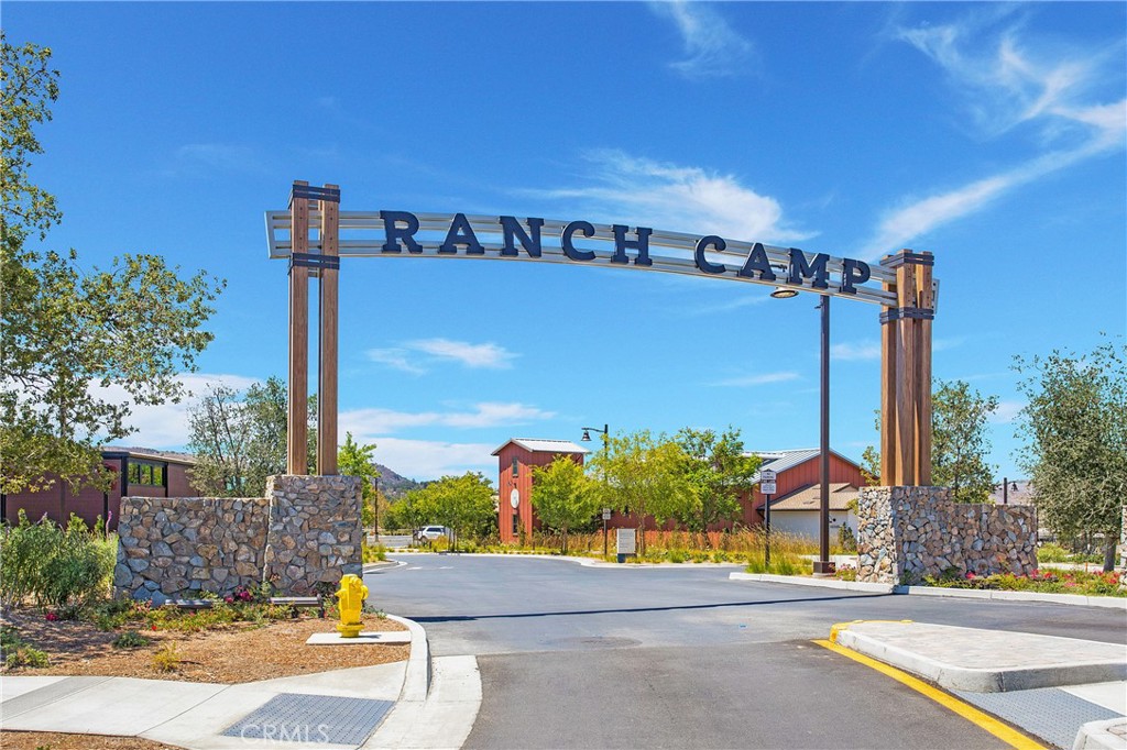806 Sunrise Road