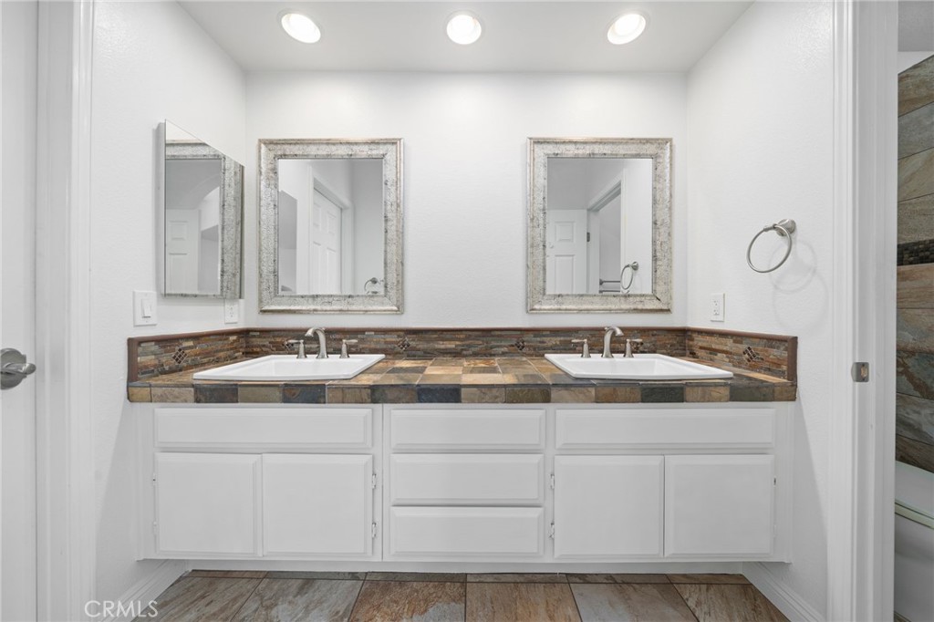 53 Matisse Circle CI26