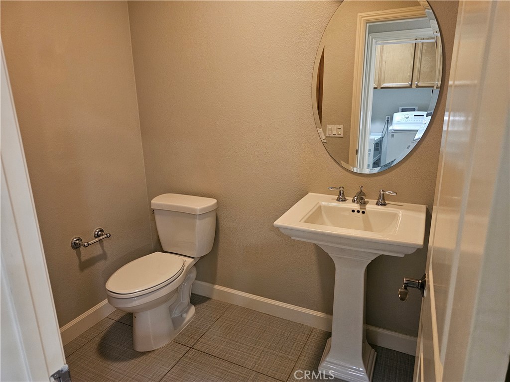 35 Vantis Drive