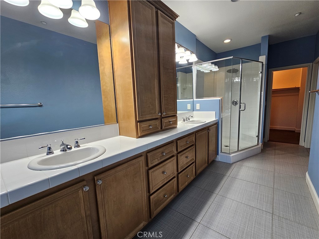 35 Vantis Drive