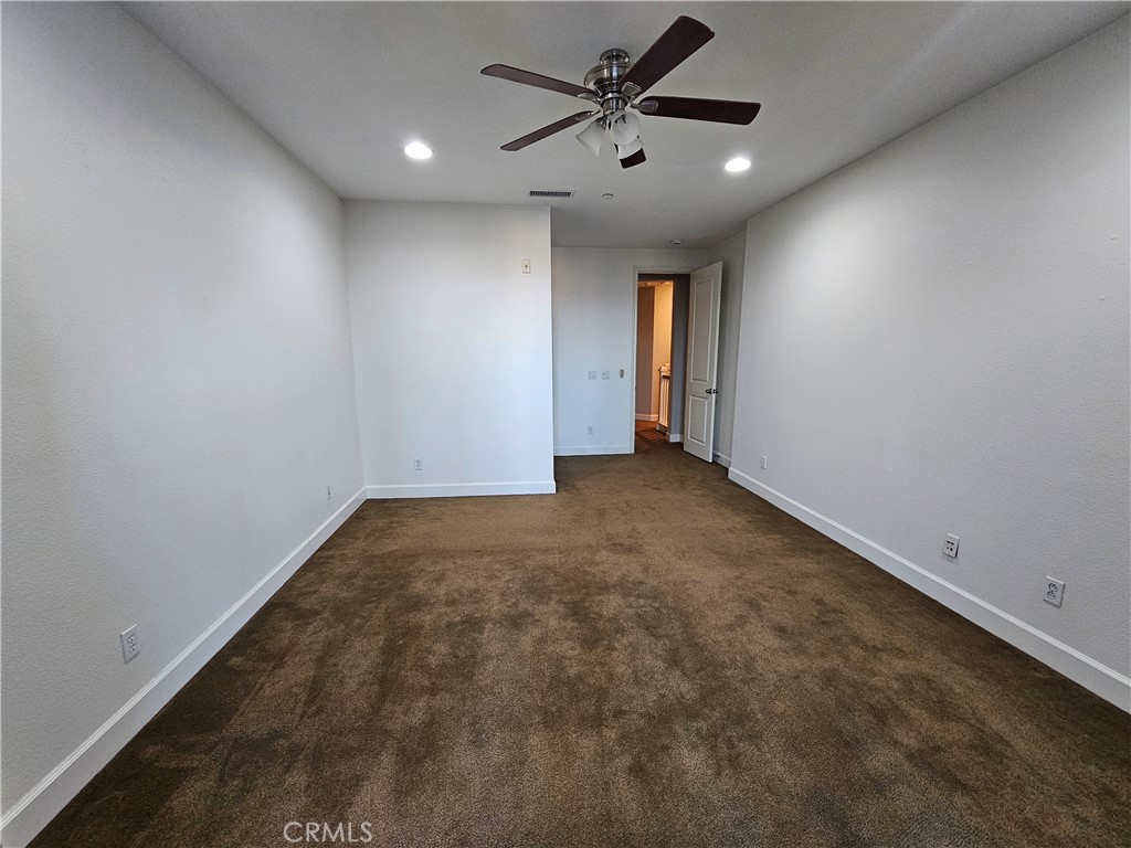 35 Vantis Drive