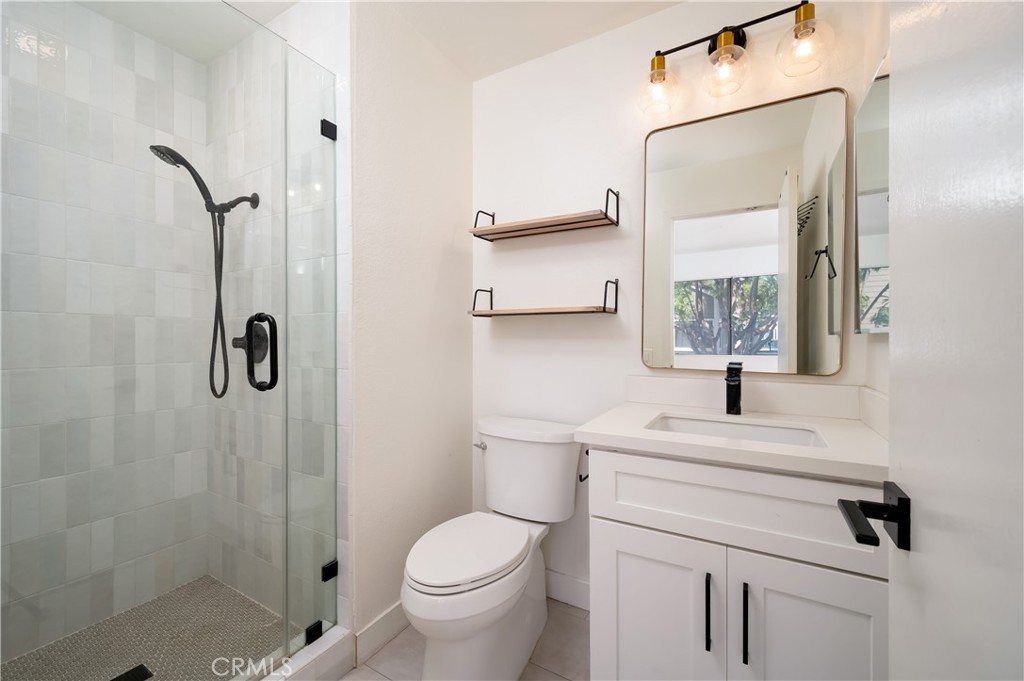 25 Clover Lane 359