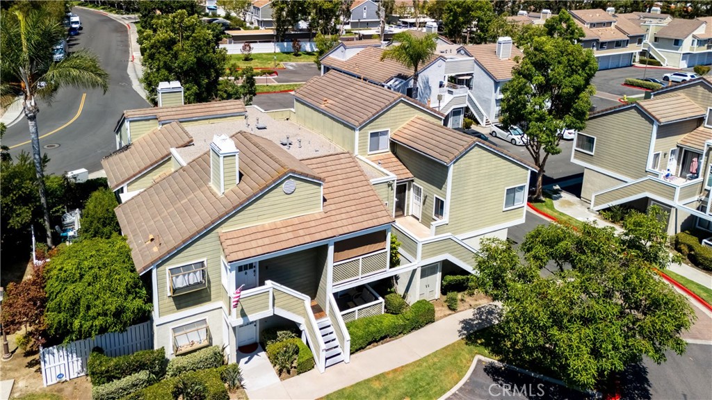 25 Clover Lane 359