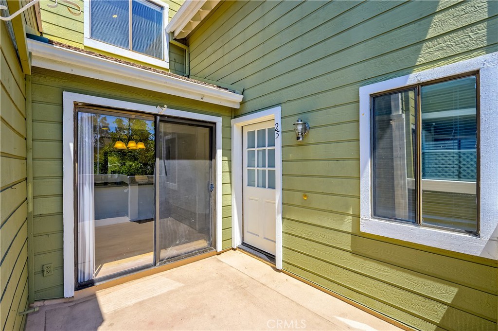 25 Clover Lane 359