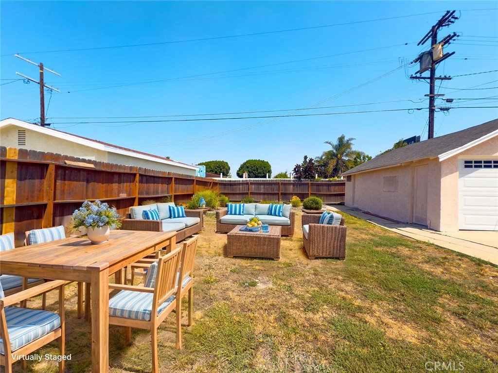 2429 W 73rd Street