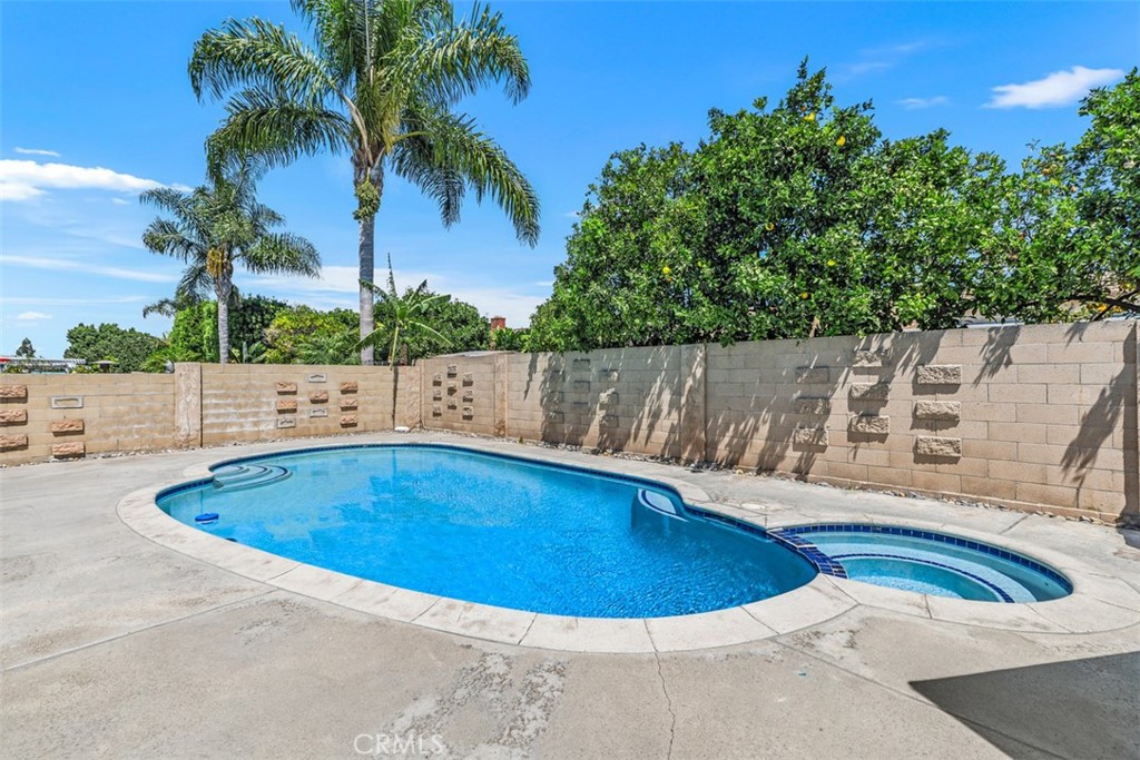 18820 Cordata Street