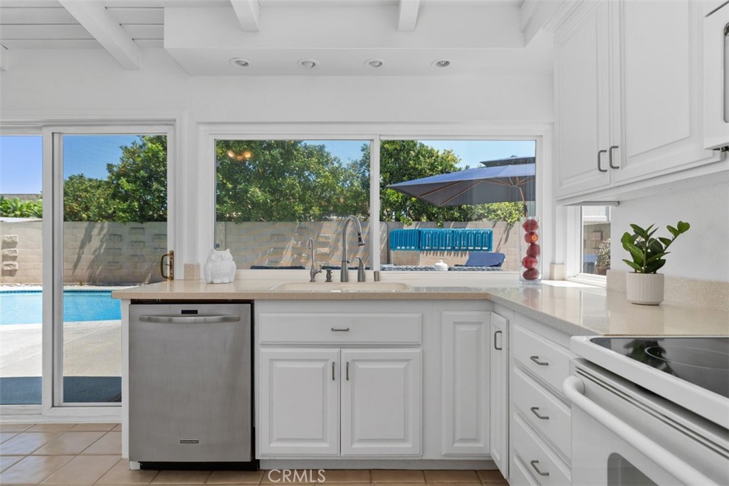 18820 Cordata Street