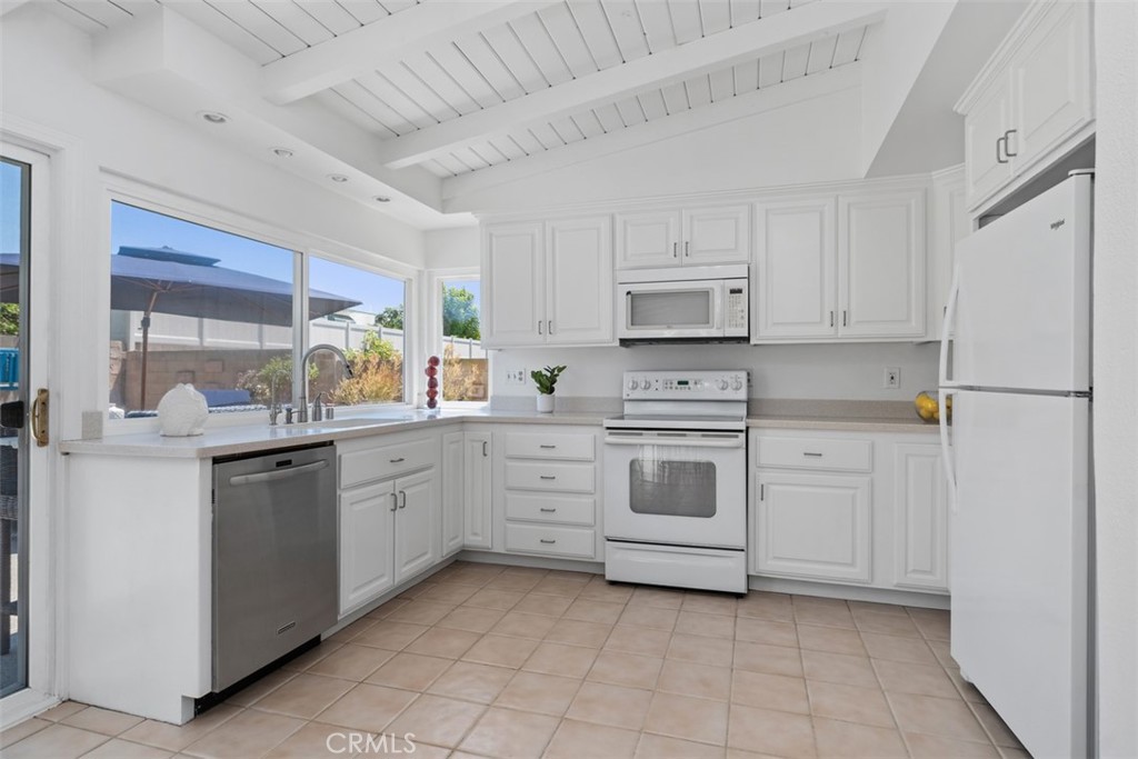 18820 Cordata Street