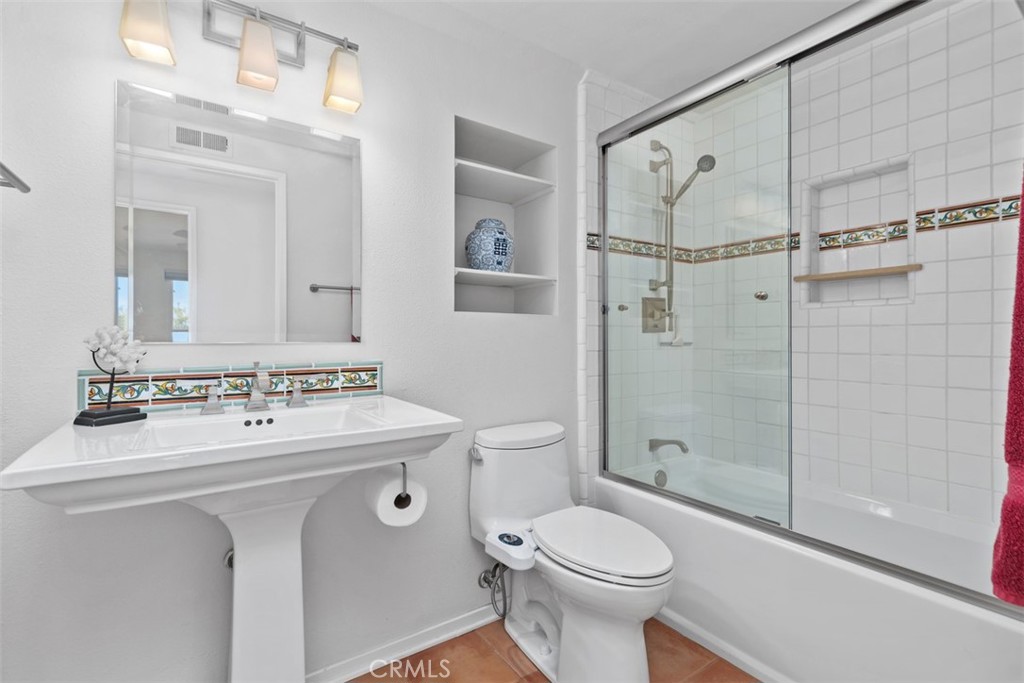 18820 Cordata Street