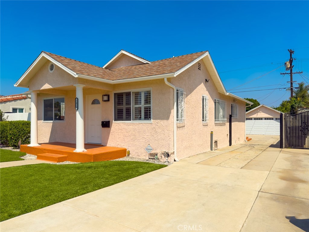 2429 W 73rd Street